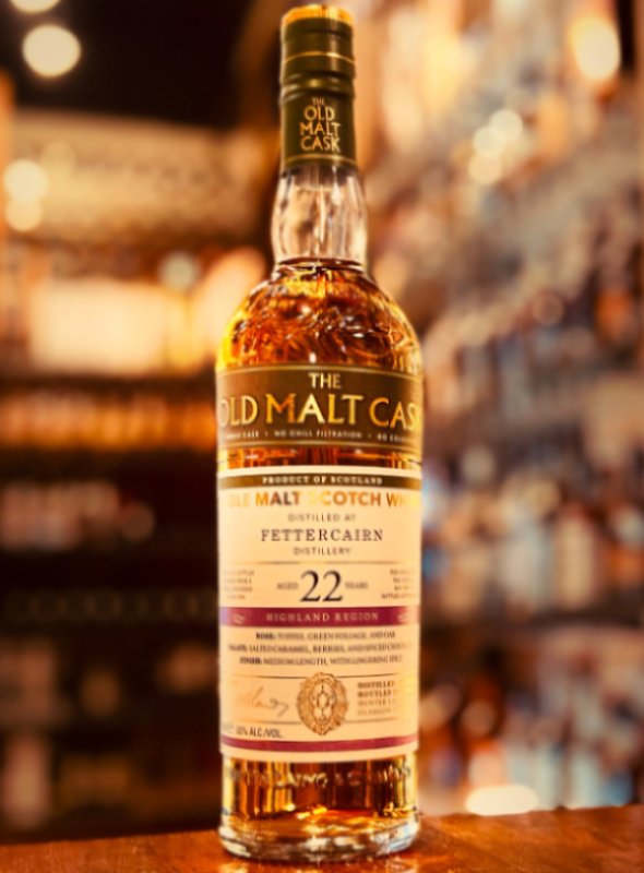 カリラ 25年 オフィシャルボトル 《正規品》 43% – 伊勢屋酒店 カリラ 25年 オフィシャルボトル 《正規品》 43% – 伊勢屋酒店