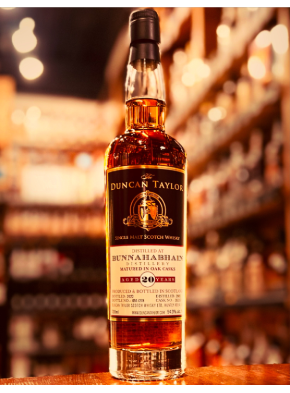 ブナハーブン　2002年　　20年　箱入り    ダンカンテイラー社　ダイメンションズ　