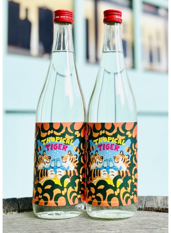 25度　本格芋焼酎　TROPICAL TIGER　（トロピカルタイガー）